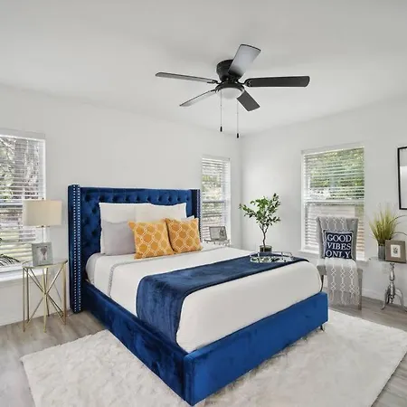 Stylish In Heart Of Tampa 2Bed 2Bath Close To Ybor
